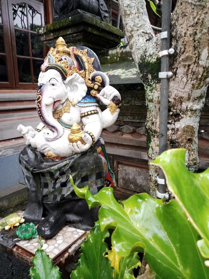 Wah Teja Homestay Ubud Exterior foto